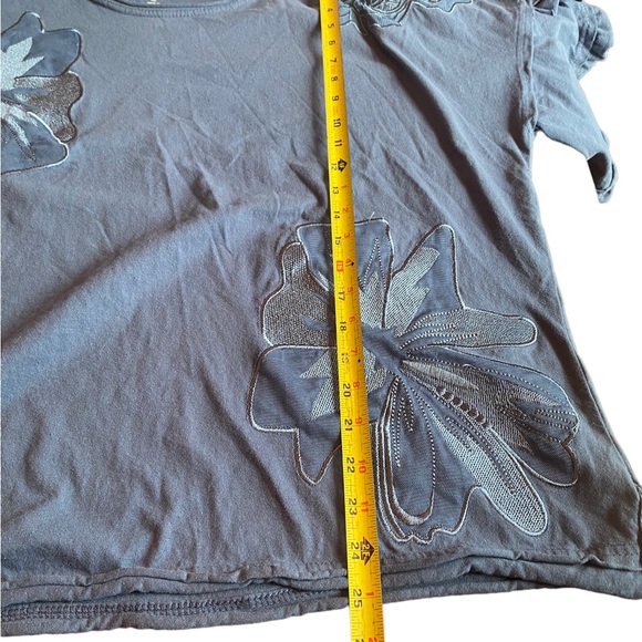 Hannah Blue Embroidered Floral Ruffled Sleeve Top - Picture 11 of 14